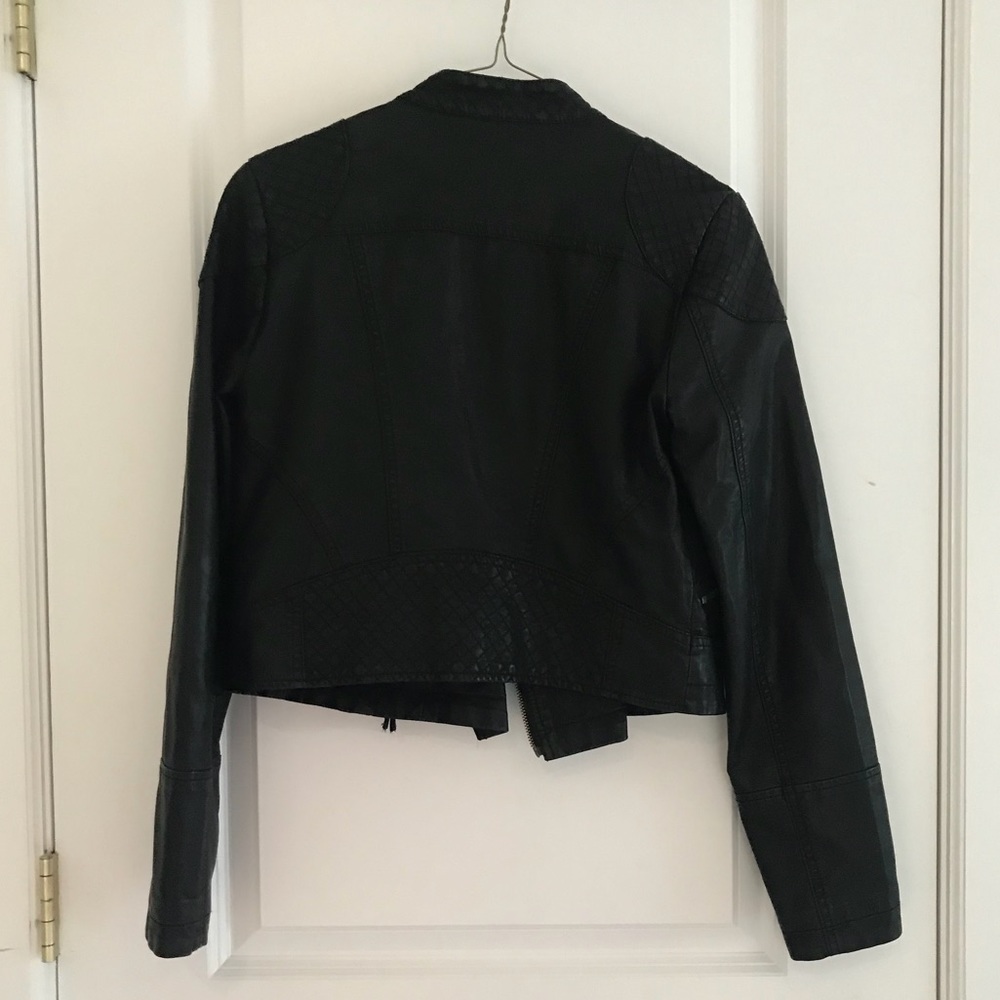 Jacket - Picture 2 of 3